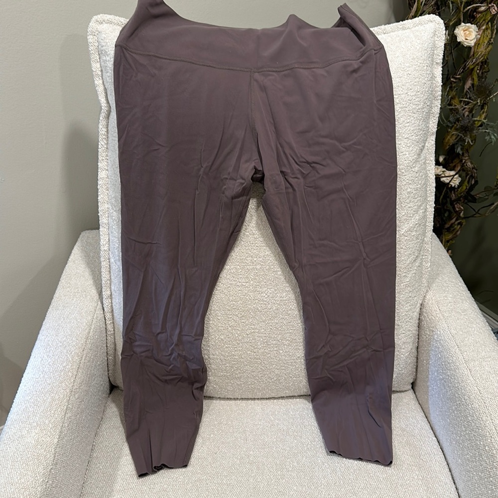 Nike Women's Leggings in Brown